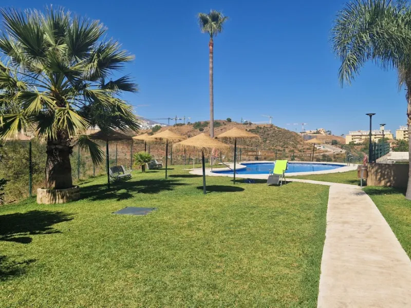 Apartment - Middle Floor Apartment в продаже в Mijas, Málaga. В доме 2 спален и 2 ванных комнат. Площадь дома 70 м²