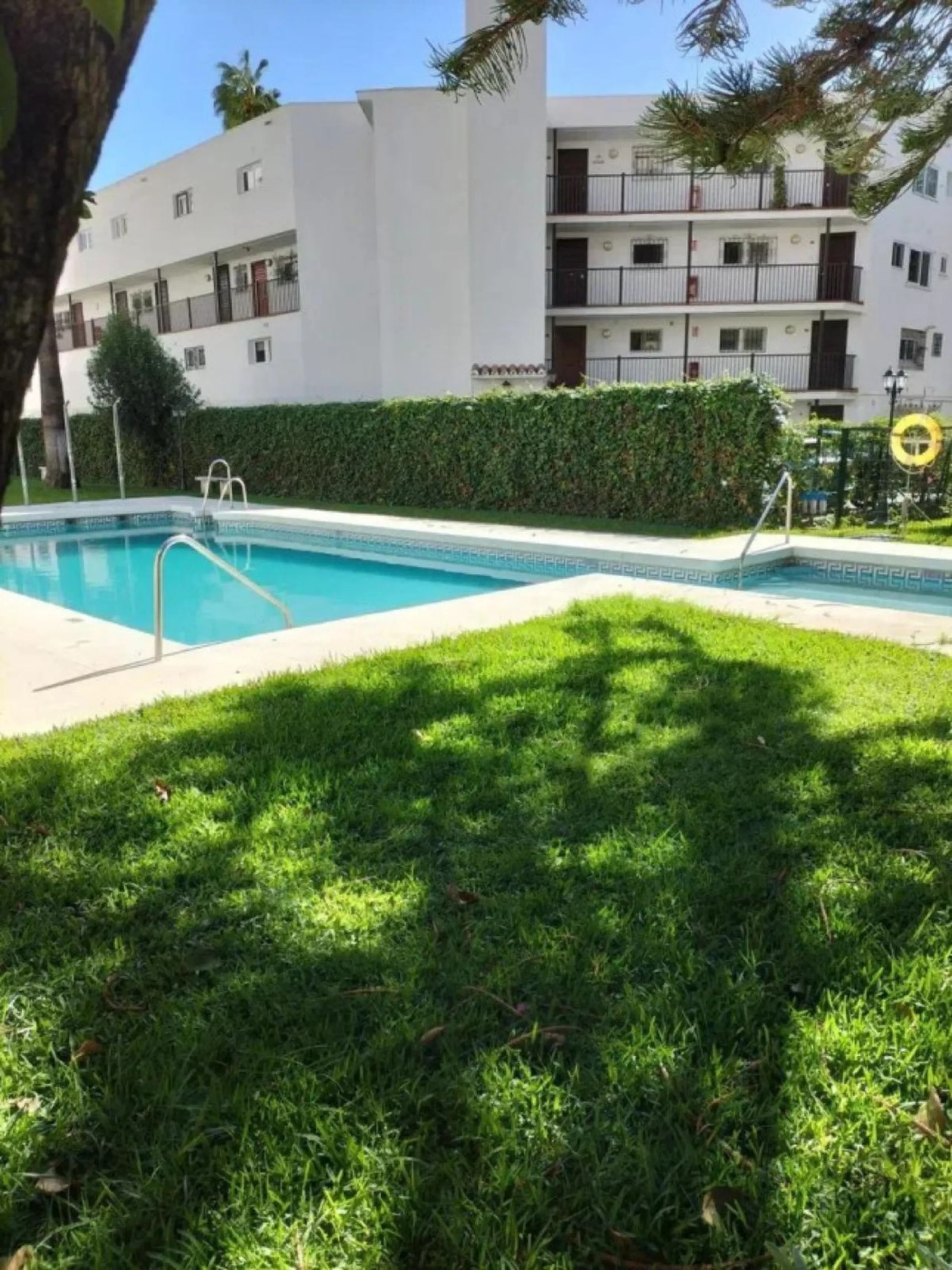 Апартамент средний этаж, Marbella, Costa del Sol
