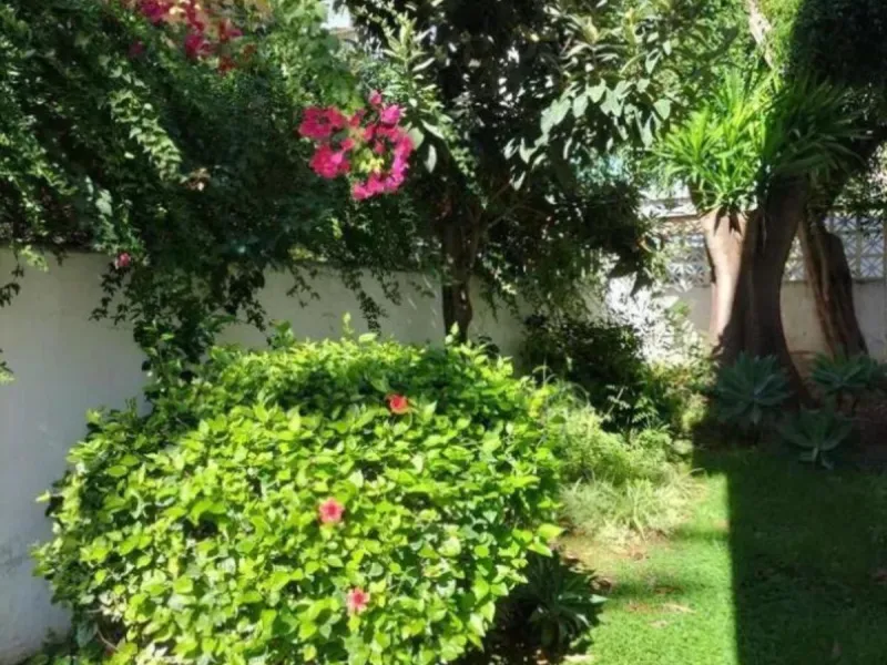 Апартамент средний этаж, Marbella, Costa del Sol