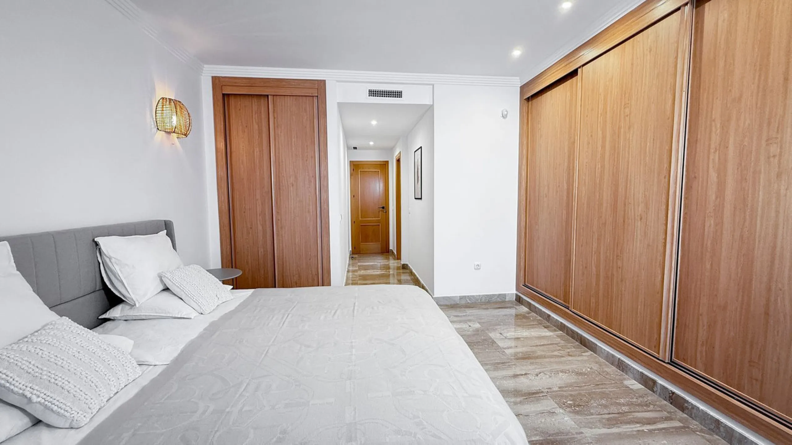 Modern 3-Bedroom Apartment in Las Nayades, Estepona