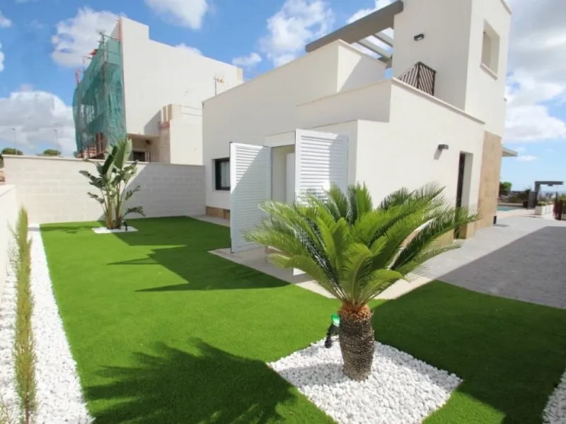 Our star villas in Dehesa de Campoamor. Price from 569 000,00 €