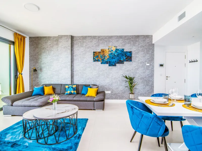 Contemporary 3-Bedroom Apartment at Las Lomas 2, Reserva del Higuerón. Reduced to 749,000 for a quick sale