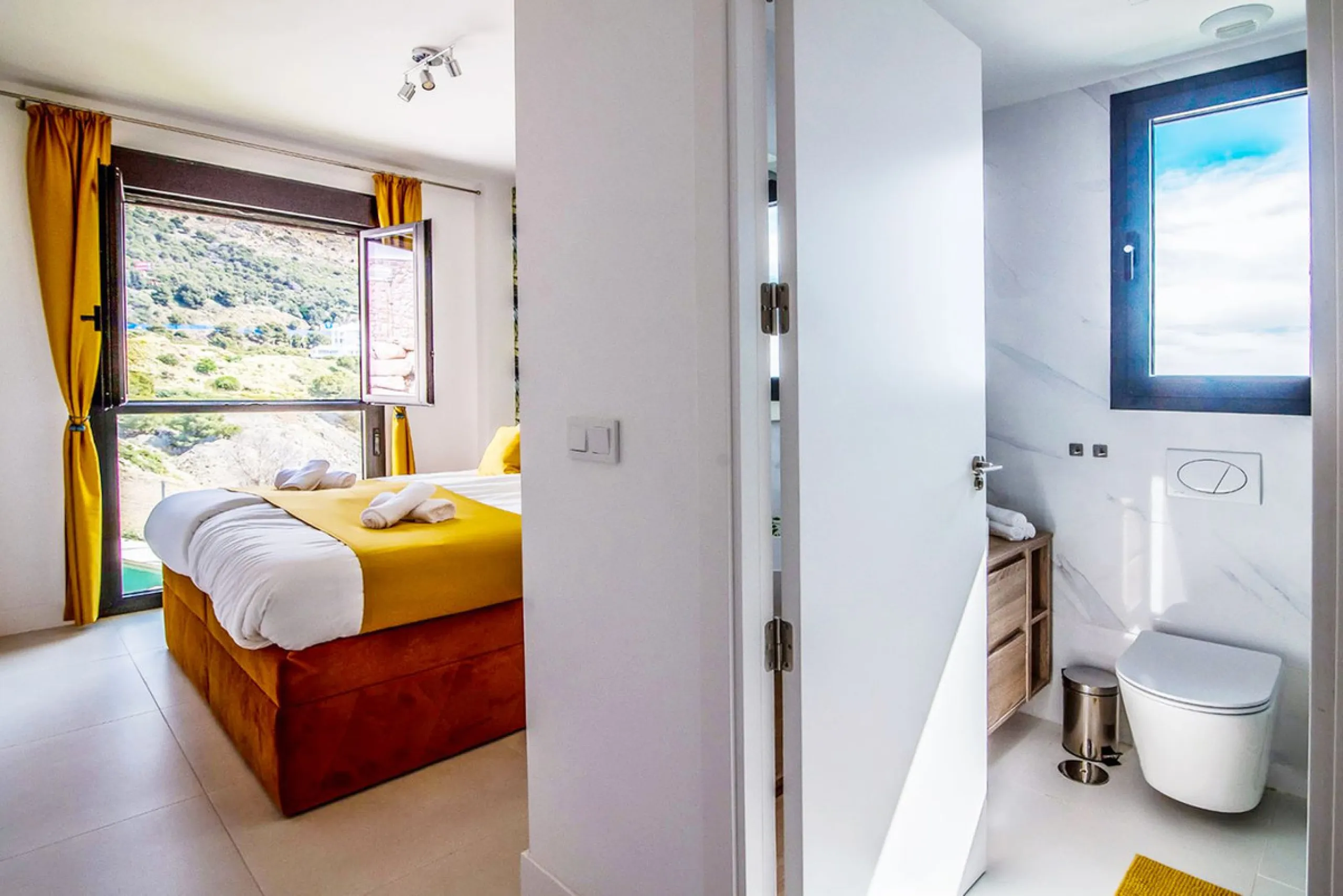 Contemporary 3-Bedroom Apartment at Las Lomas 2, Reserva del Higuerón. Reduced to 749,000 for a quick sale