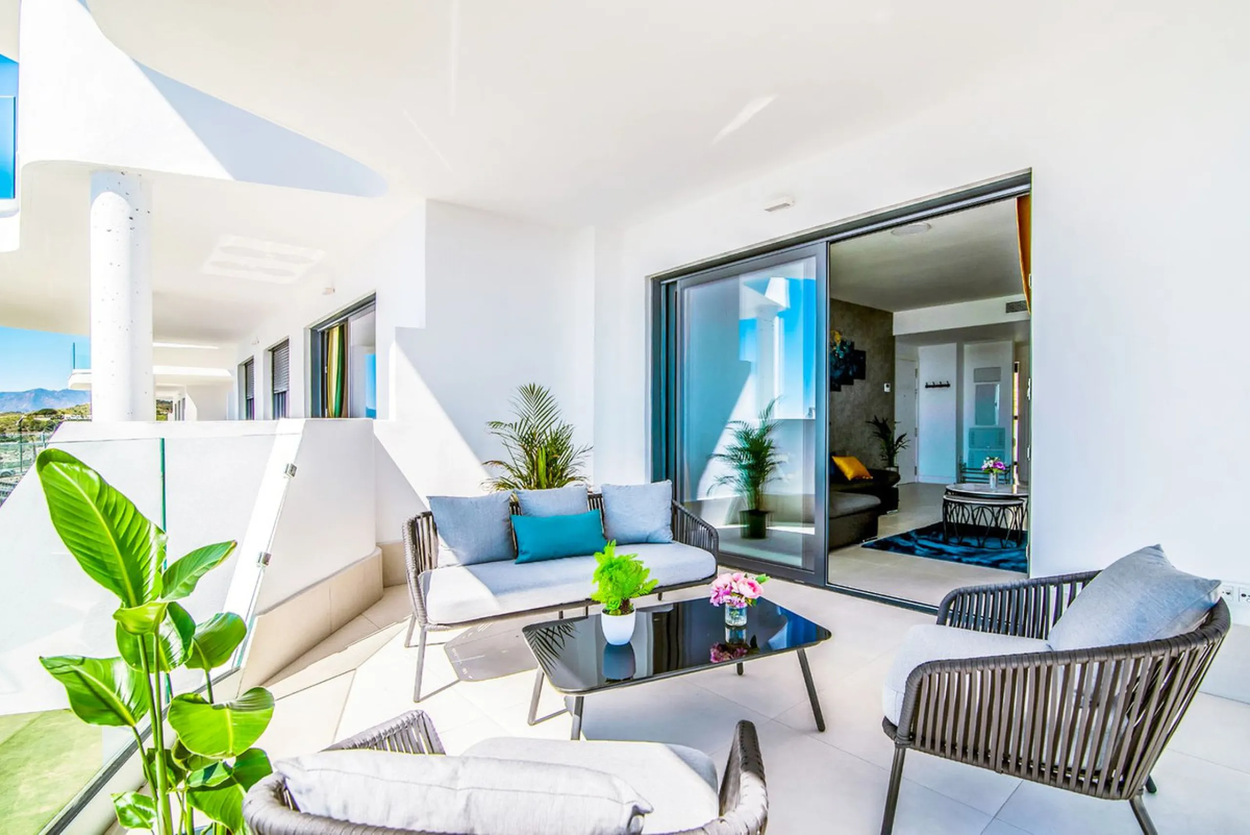 Contemporary 3-Bedroom Apartment at Las Lomas 2, Reserva del Higuerón. Reduced to 749,000 for a quick sale