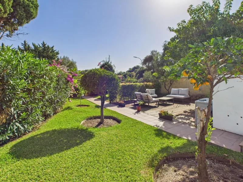 Beautiful 4-Bedroom Detached Home with Private Pool in Forest Hills, Estepona