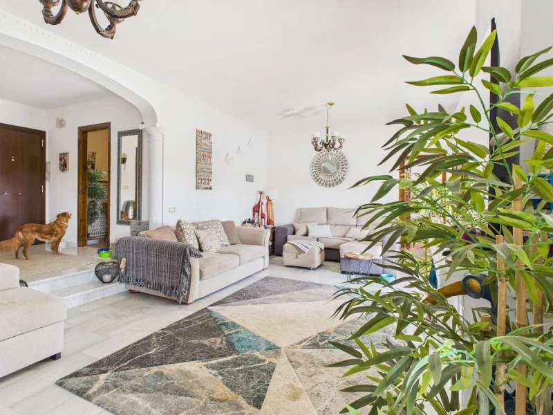 Beautiful 4-Bedroom Detached Home with Private Pool in Forest Hills, Estepona