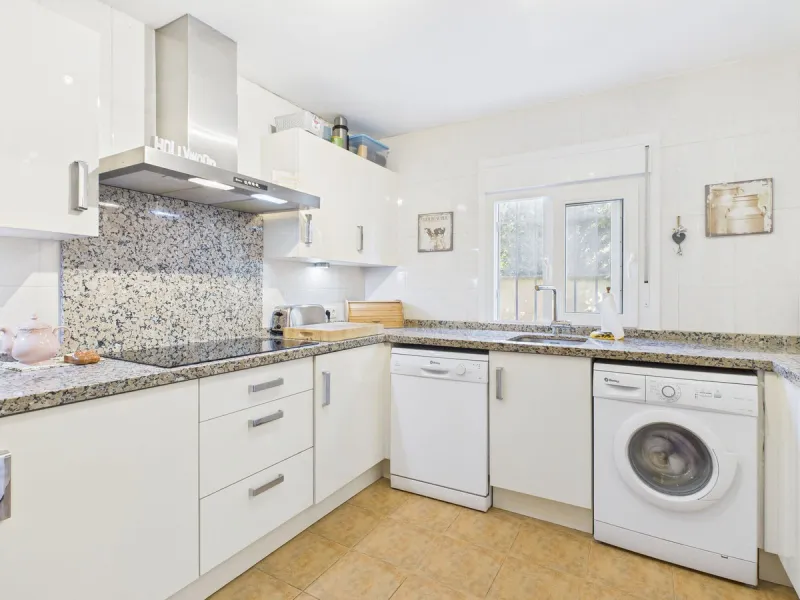 Beautiful 4-Bedroom Detached Home with Private Pool in Forest Hills, Estepona