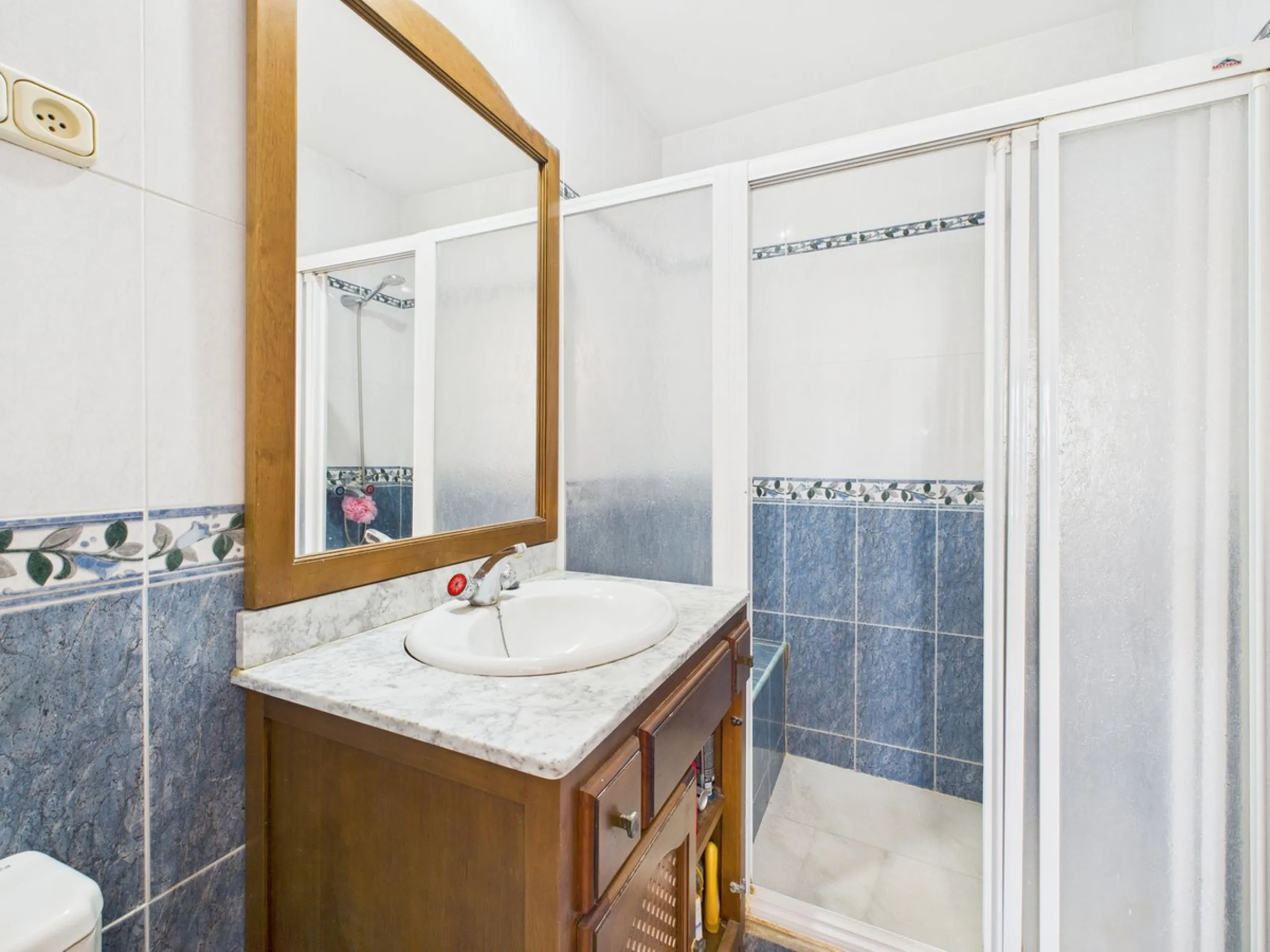 Beautiful 4-Bedroom Detached Home with Private Pool in Forest Hills, Estepona