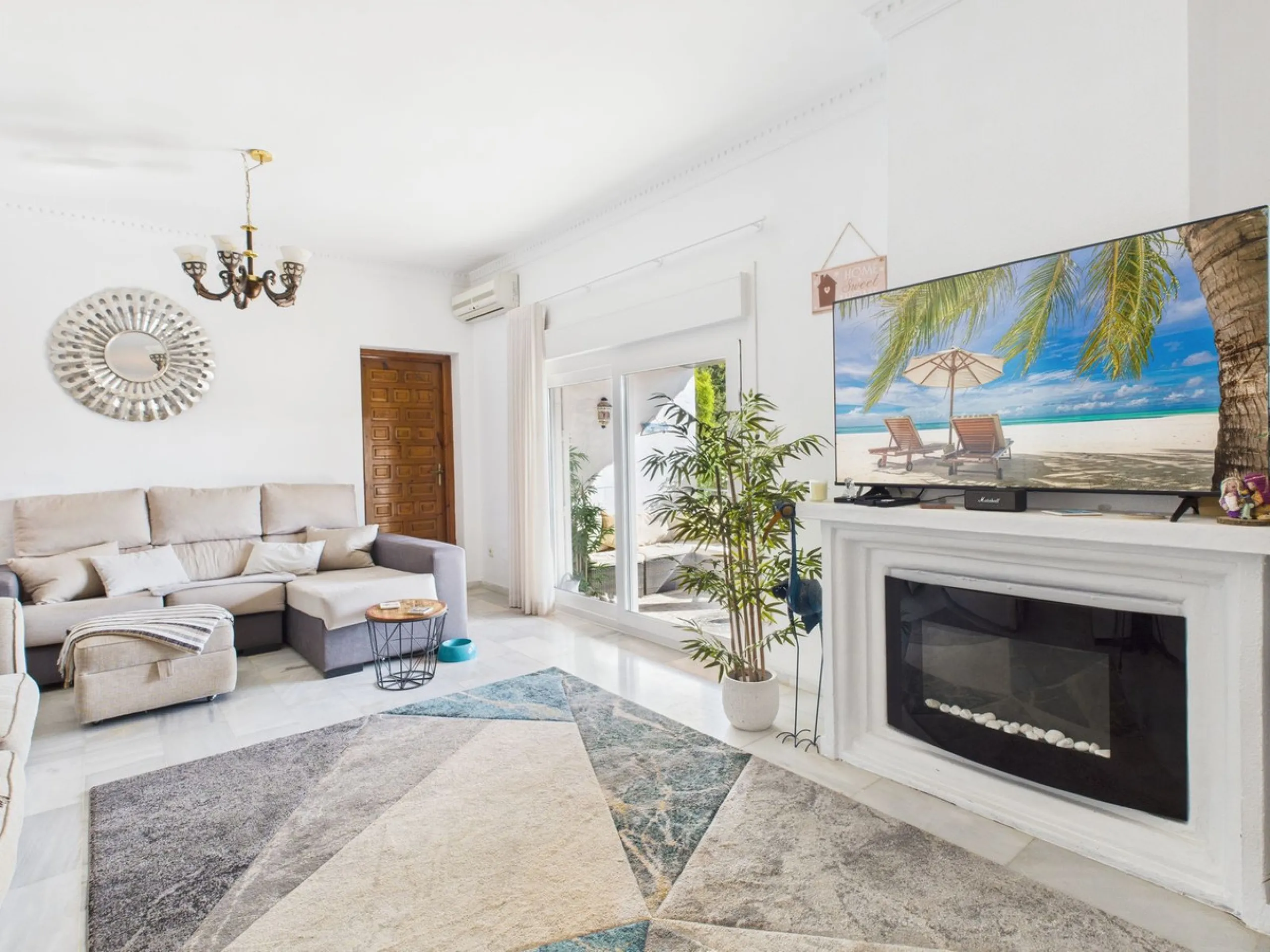 Beautiful 4-Bedroom Detached Home with Private Pool in Forest Hills, Estepona