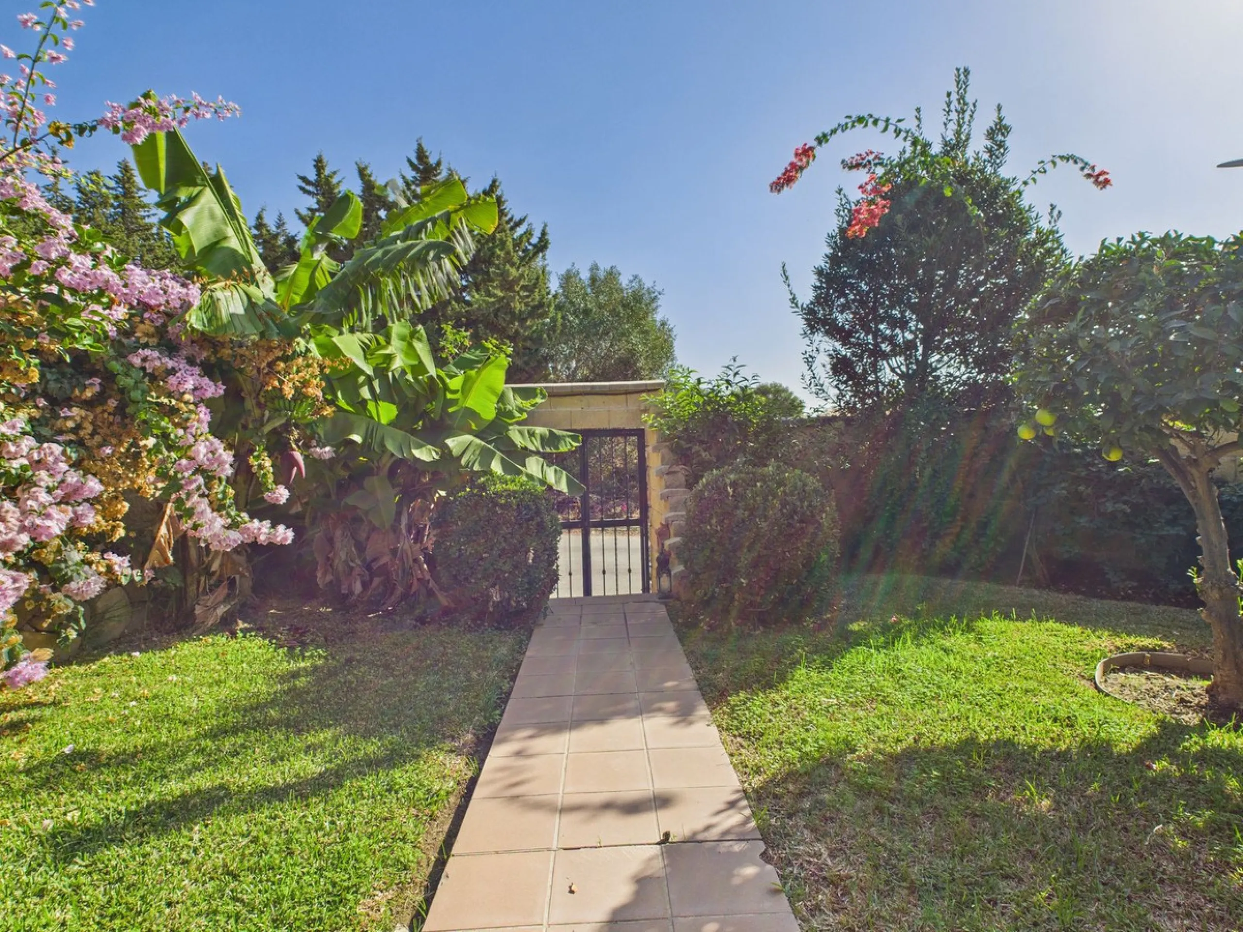 Beautiful 4-Bedroom Detached Home with Private Pool in Forest Hills, Estepona