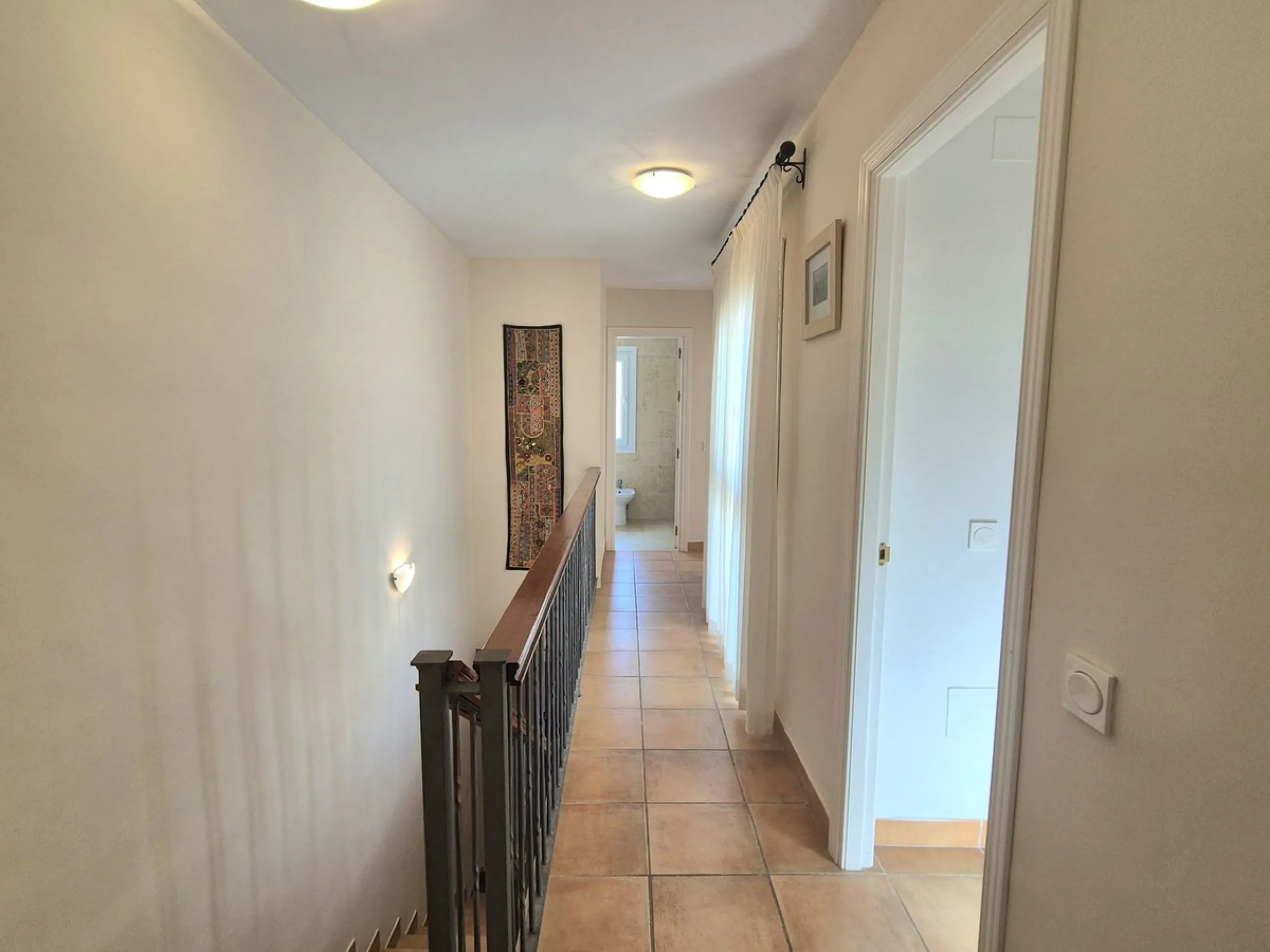 House - Townhouse в продаже в Alhaurín el Grande, Málaga. В доме 3 спален и 3 ванных комнат. Площадь дома 127 м²