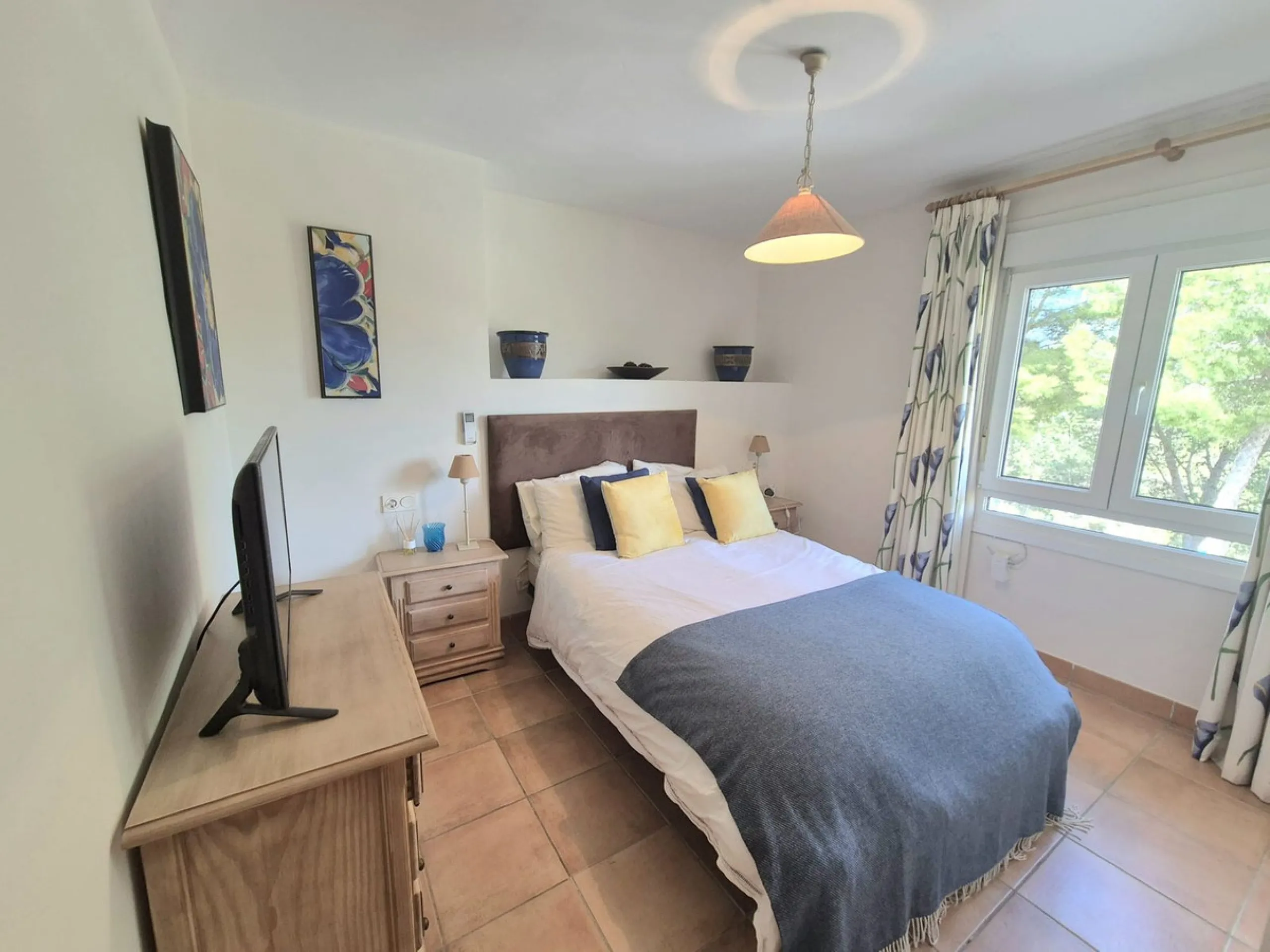 House - Townhouse в продаже в Alhaurín el Grande, Málaga. В доме 3 спален и 3 ванных комнат. Площадь дома 127 м²