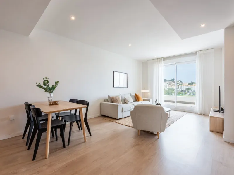 Modern & Luxurious Apartment with Sea Views in La Campana, Nueva Andalucía