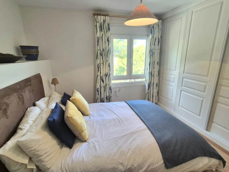 House - Townhouse в продаже в Alhaurín el Grande, Málaga. В доме 3 спален и 3 ванных комнат. Площадь дома 127 м²
