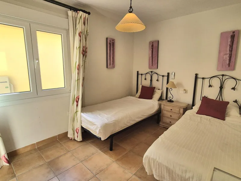 House - Townhouse в продаже в Alhaurín el Grande, Málaga. В доме 3 спален и 3 ванных комнат. Площадь дома 127 м²