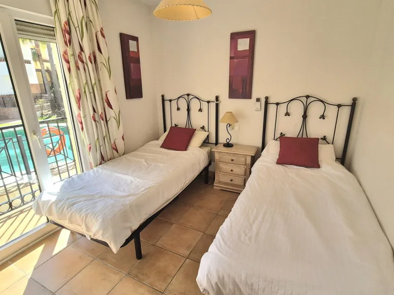 House - Townhouse в продаже в Alhaurín el Grande, Málaga. В доме 3 спален и 3 ванных комнат. Площадь дома 127 м²