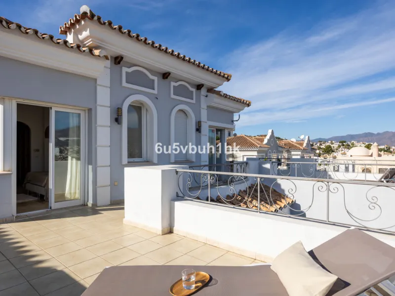 Imagine waking up to golden Mediterranean light, the scent of warm pine trees, and birdsong drifting across rolling green fairways. This exceptional 6-bedroom villa beside Cerrado del Aguila Golf & Resort offers more than a home – it offers a lifestyle sh