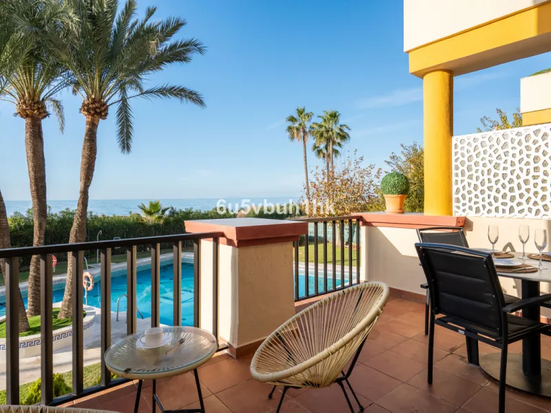 Apartment - Middle Floor Studio в продаже в Marbella, Málaga. В доме 1 спален и 1 ванных комнат. Площадь дома 35 м². Площадь участка 1 м²