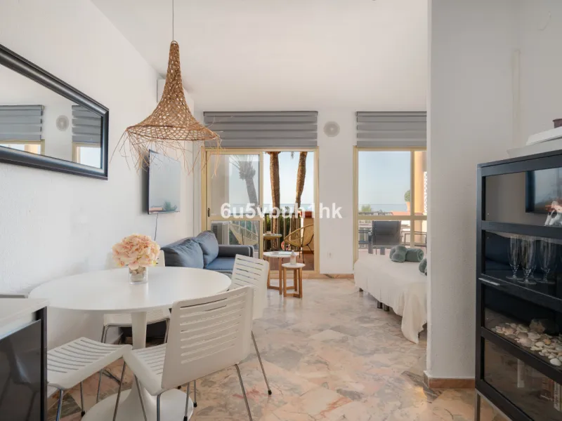 Apartment - Middle Floor Studio в продаже в Marbella, Málaga. В доме 1 спален и 1 ванных комнат. Площадь дома 35 м². Площадь участка 1 м²