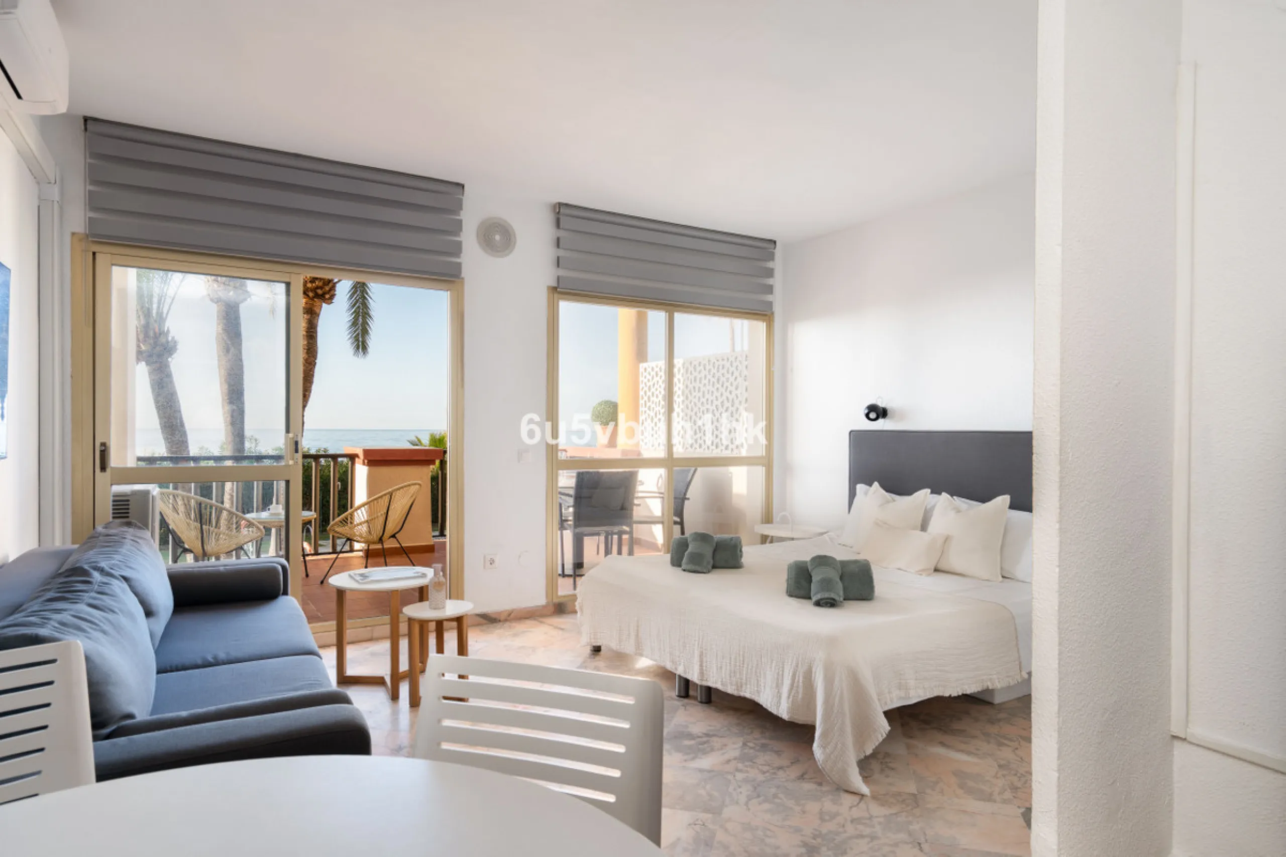 Apartment - Middle Floor Studio в продаже в Marbella, Málaga. В доме 1 спален и 1 ванных комнат. Площадь дома 35 м². Площадь участка 1 м²