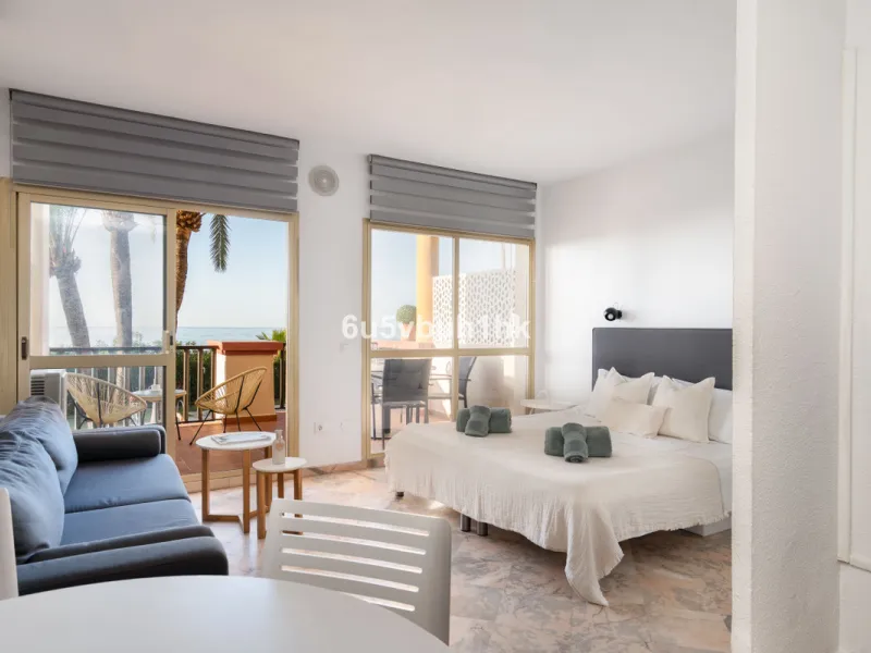 Apartment - Middle Floor Studio в продаже в Marbella, Málaga. В доме 1 спален и 1 ванных комнат. Площадь дома 35 м². Площадь участка 1 м²