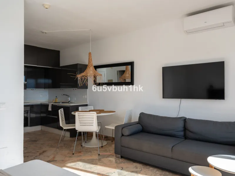 Apartment - Middle Floor Studio в продаже в Marbella, Málaga. В доме 1 спален и 1 ванных комнат. Площадь дома 35 м². Площадь участка 1 м²