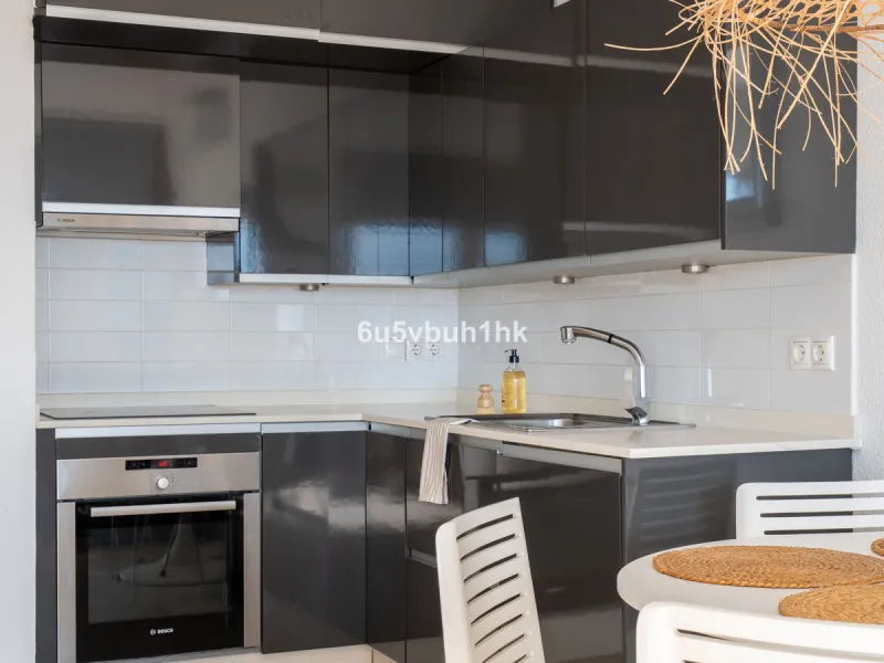 Apartment - Middle Floor Studio в продаже в Marbella, Málaga. В доме 1 спален и 1 ванных комнат. Площадь дома 35 м². Площадь участка 1 м²