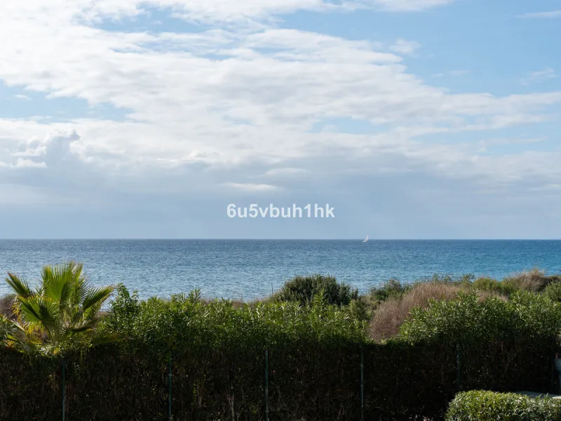 Apartment - Middle Floor Studio в продаже в Marbella, Málaga. В доме 1 спален и 1 ванных комнат. Площадь дома 35 м². Площадь участка 1 м²