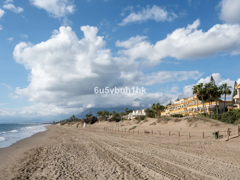 Apartment - Middle Floor Studio в продаже в Marbella, Málaga. В доме 1 спален и 1 ванных комнат. Площадь дома 35 м². Площадь участка 1 м²