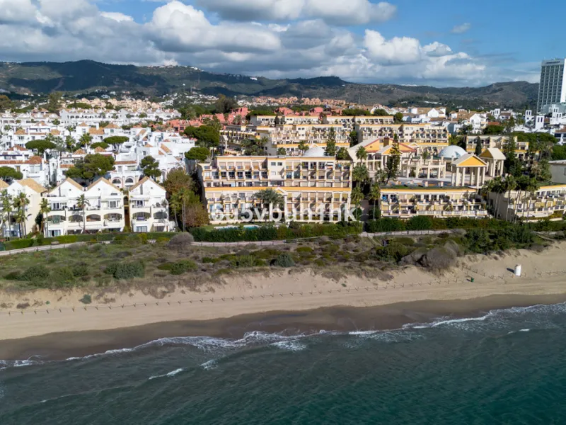 Apartment - Middle Floor Studio в продаже в Marbella, Málaga. В доме 1 спален и 1 ванных комнат. Площадь дома 35 м². Площадь участка 1 м²