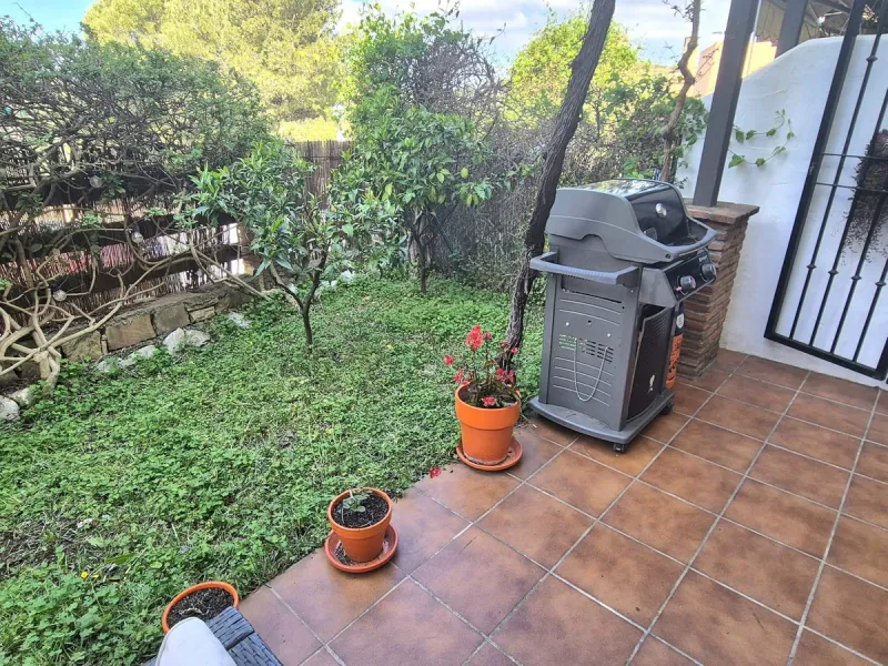 House - Townhouse в продаже в Alhaurín el Grande, Málaga. В доме 3 спален и 3 ванных комнат. Площадь дома 127 м²
