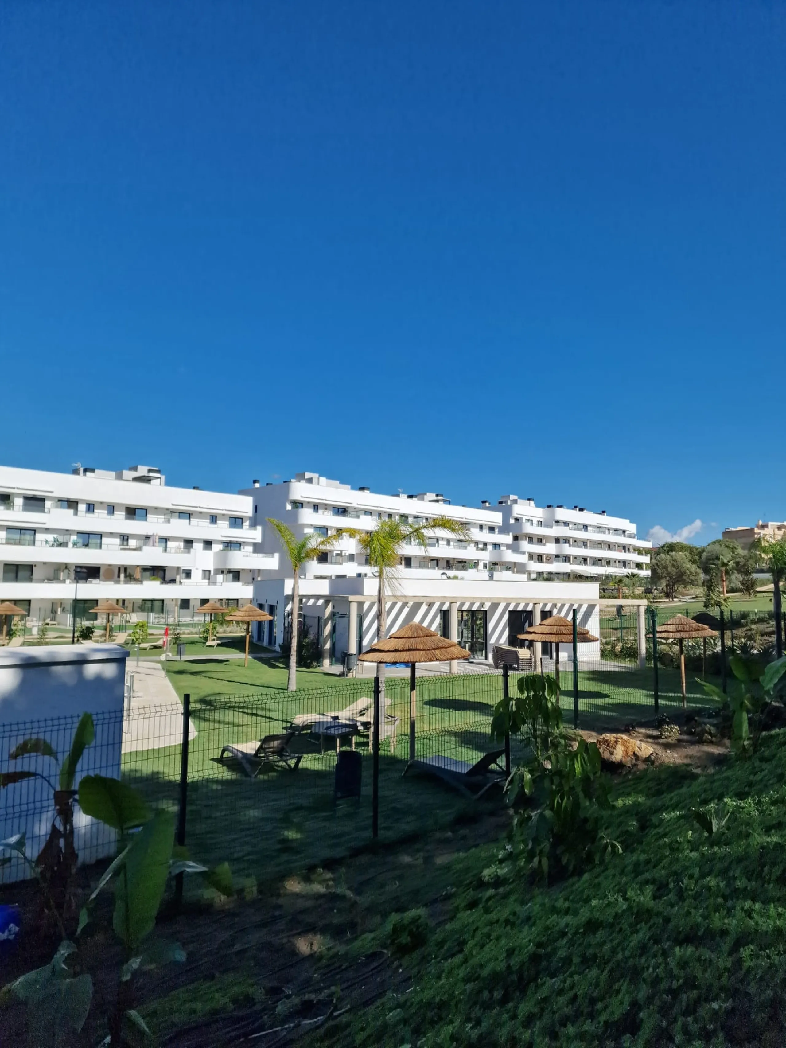 Ground Floor Apartment for sale in Estepona East, Estepona with 2 bedrooms, 2 bathrooms, 2 en suite bathrooms and with orientation south, with communal swimming pool, private garage (1 parking spaces) and private garden. Regarding property dimensions, it 