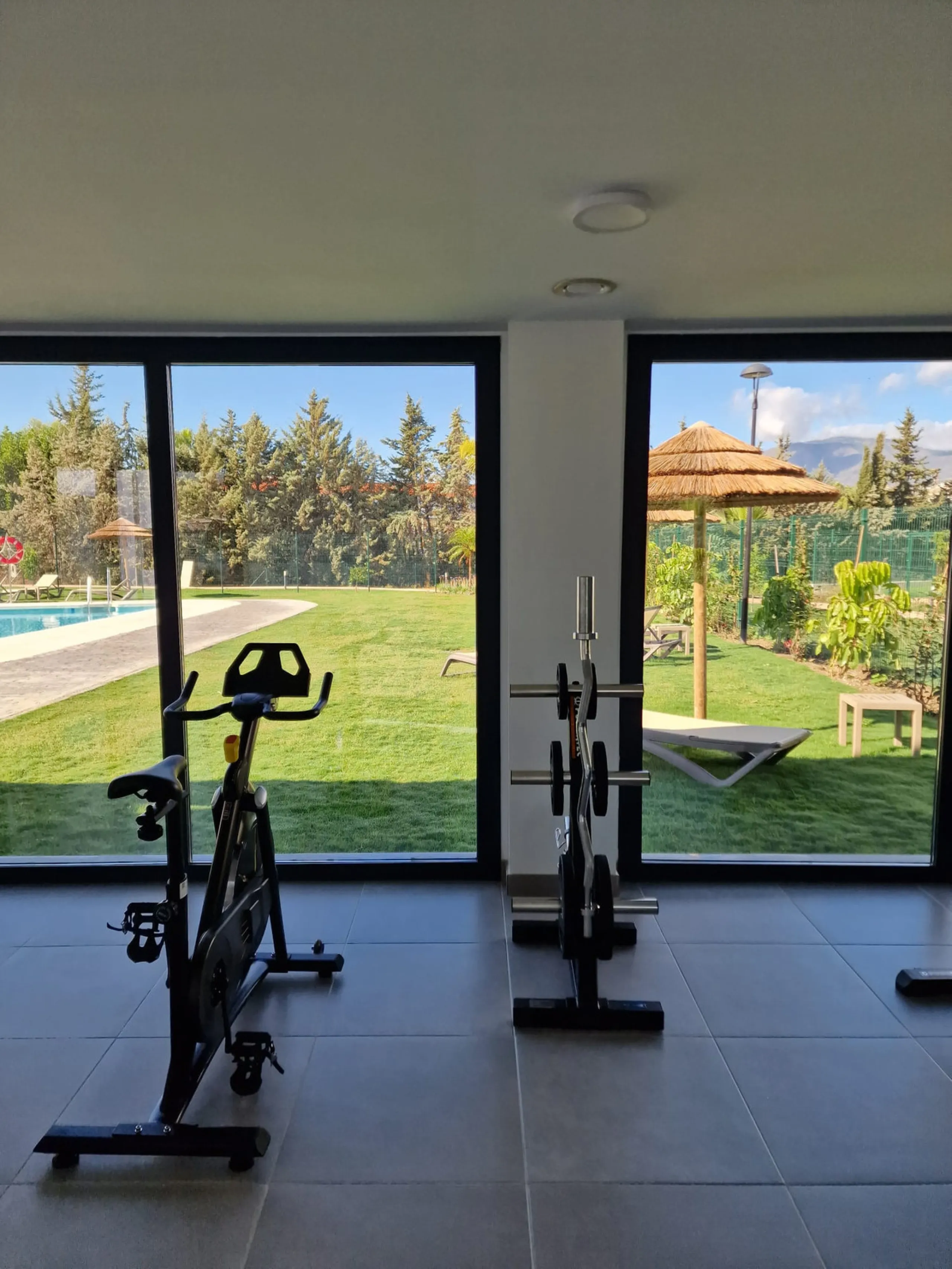 Ground Floor Apartment for sale in Estepona East, Estepona with 2 bedrooms, 2 bathrooms, 2 en suite bathrooms and with orientation south, with communal swimming pool, private garage (1 parking spaces) and private garden. Regarding property dimensions, it 