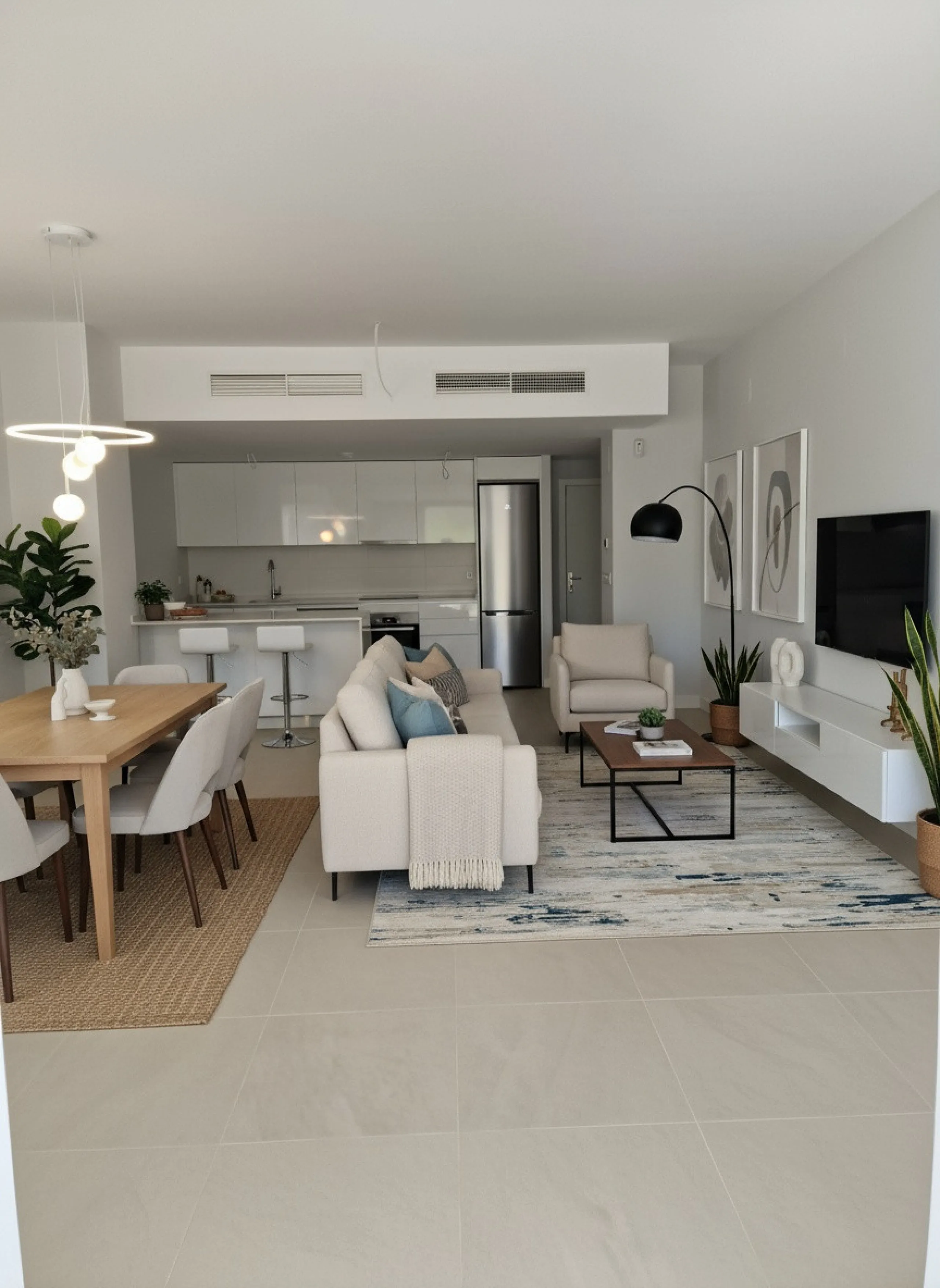 Ground Floor Apartment for sale in Estepona East, Estepona with 2 bedrooms, 2 bathrooms, 2 en suite bathrooms and with orientation south, with communal swimming pool, private garage (1 parking spaces) and private garden. Regarding property dimensions, it 