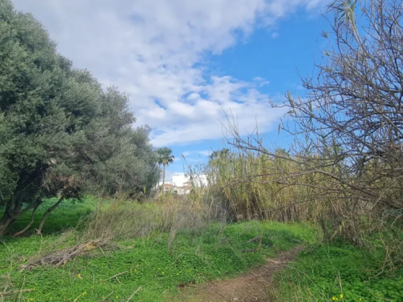 Plot - Residential Plot в продаже в Mijas, Málaga. Площадь дома 560 м². Площадь участка 674 м²