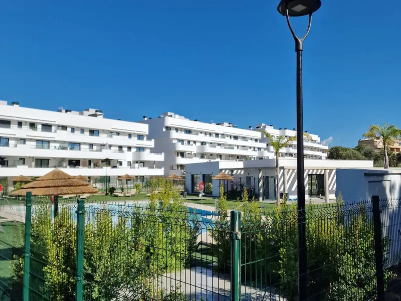 Ground Floor Apartment for sale in Estepona East, Estepona with 2 bedrooms, 2 bathrooms, 2 en suite bathrooms and with orientation south, with communal swimming pool, private garage (1 parking spaces) and private garden. Regarding property dimensions, it 