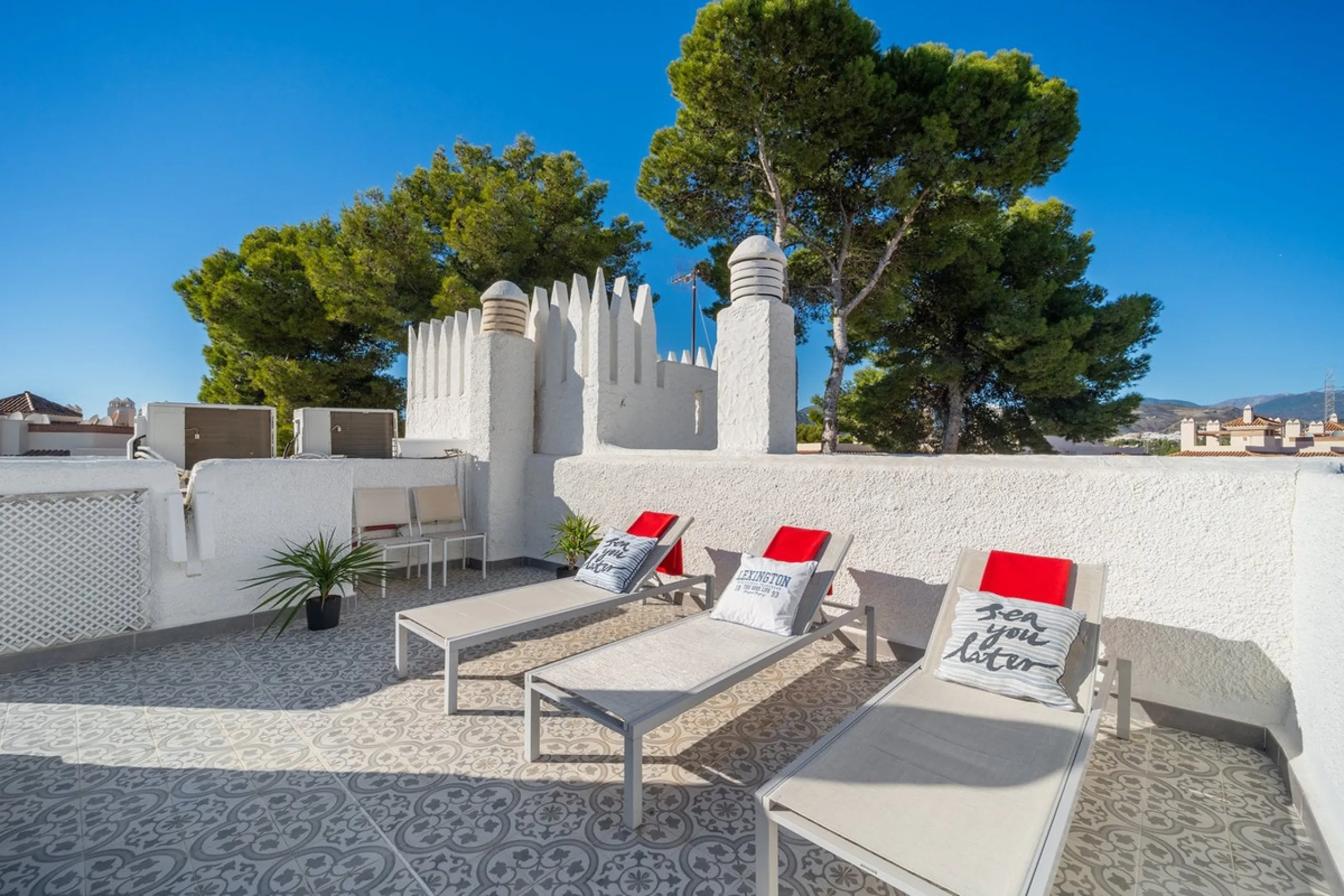 Represented exclusively by Spain Sotheby´s International Realty