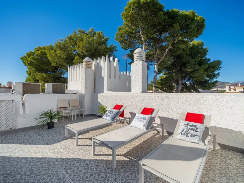 Represented exclusively by Spain Sotheby´s International Realty