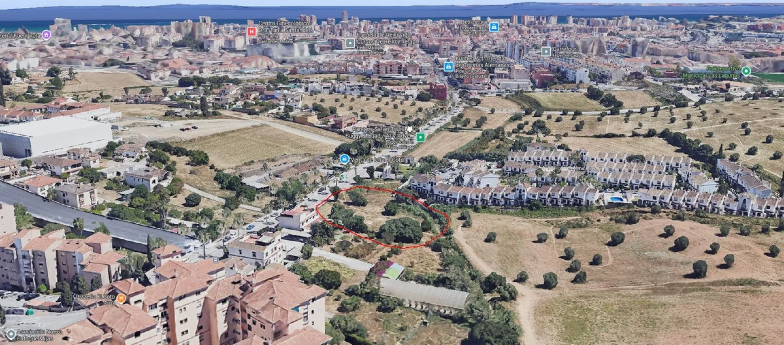 Plot - Residential Plot в продаже в Mijas, Málaga. Площадь дома 560 м². Площадь участка 674 м²