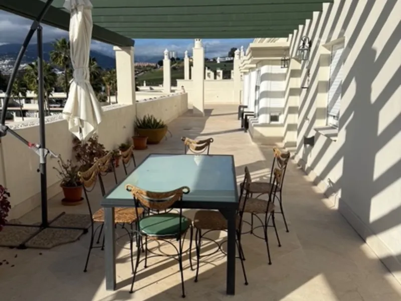 A rare opportunity to find a penthouse in Nueva Andalucia with almost 300 m2 terrace wrapped around the 3 bed apartment.