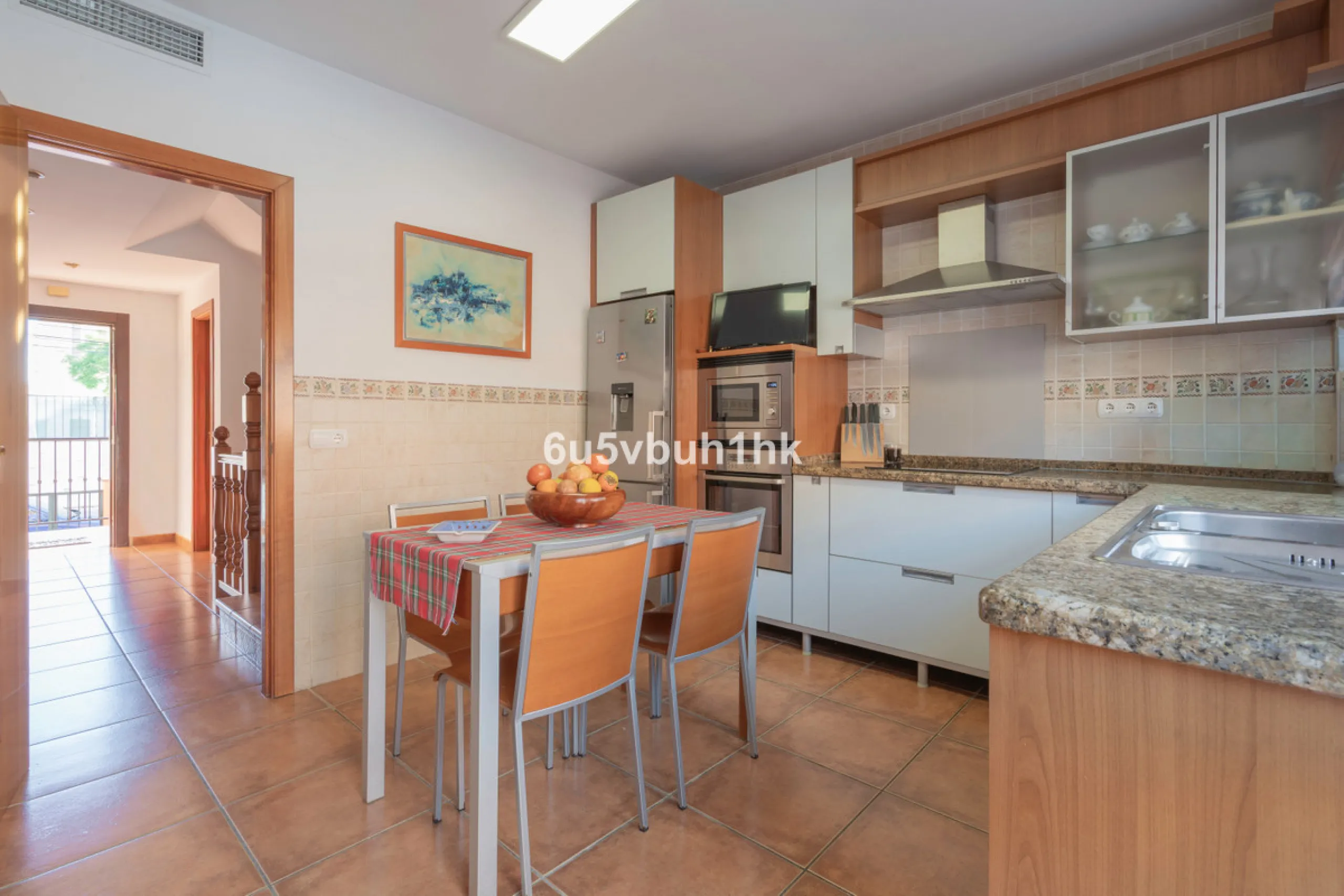 House - Semi-Detached House в продаже в Fuengirola, Málaga. В доме 4 спален и 4 ванных комнат. Площадь дома 265 м²