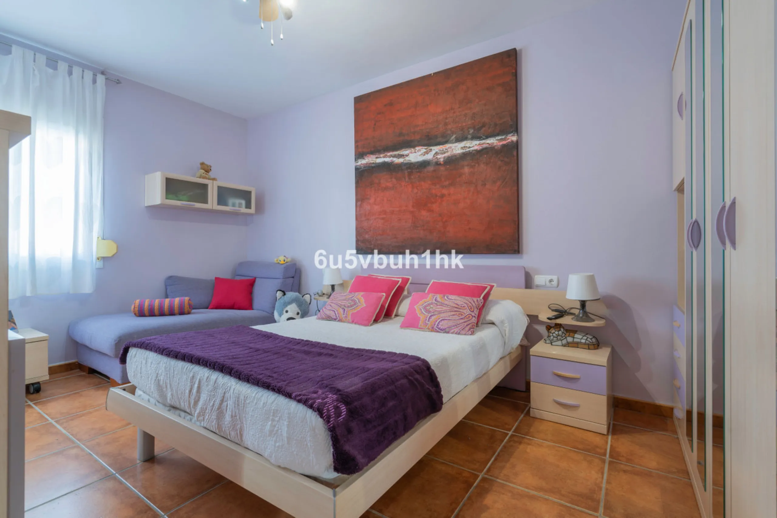 House - Semi-Detached House в продаже в Fuengirola, Málaga. В доме 4 спален и 4 ванных комнат. Площадь дома 265 м²