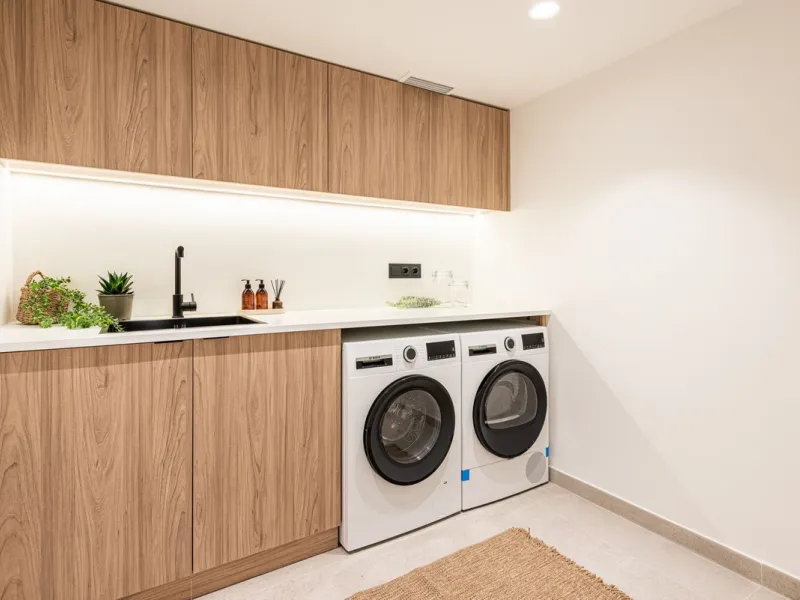 House - Detached Villa в продаже в Marbella, Málaga. В доме 4 спален и 4 ванных комнат. Площадь дома 300 м². Площадь участка 814 м²