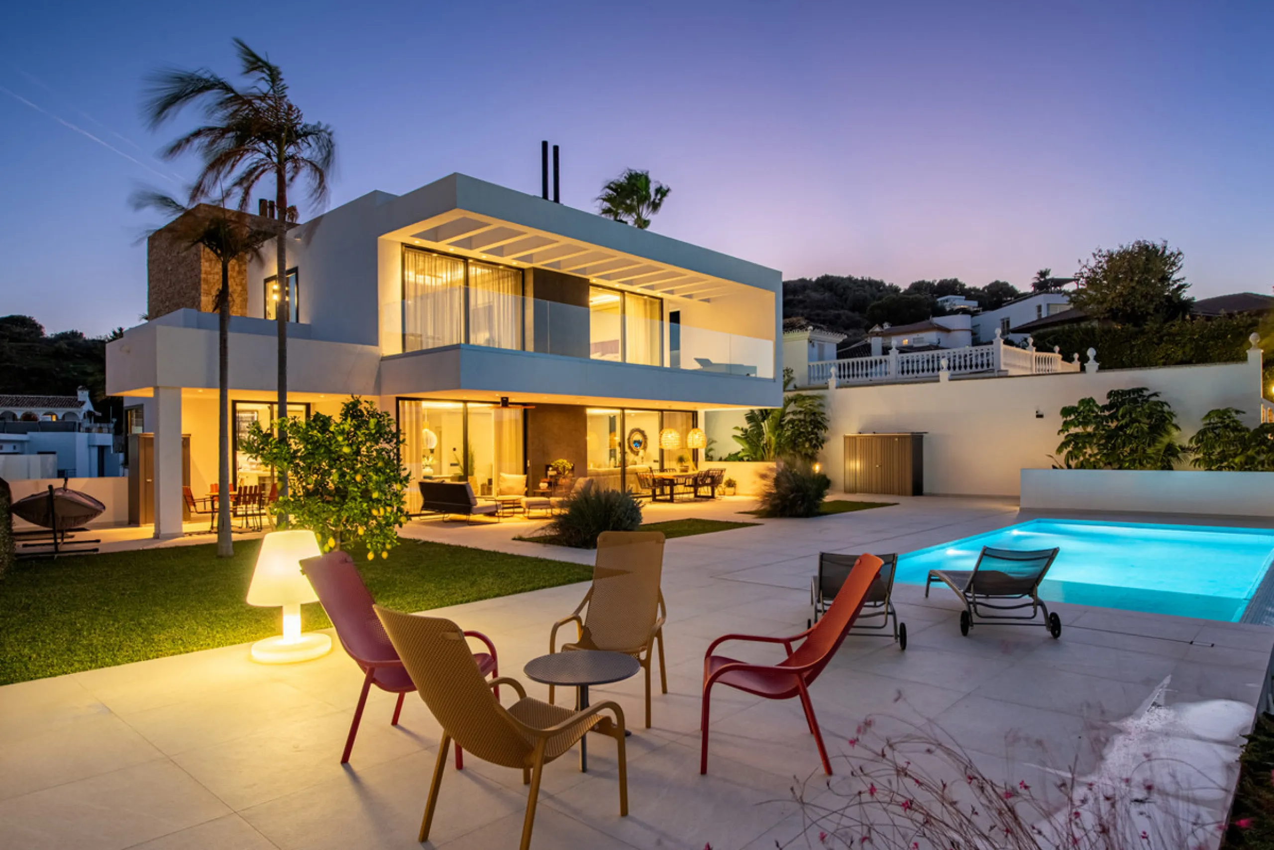 CONTEMPORARY LUXURY VILLA WITH PANORAMIC VIEWS – BUILT 2024