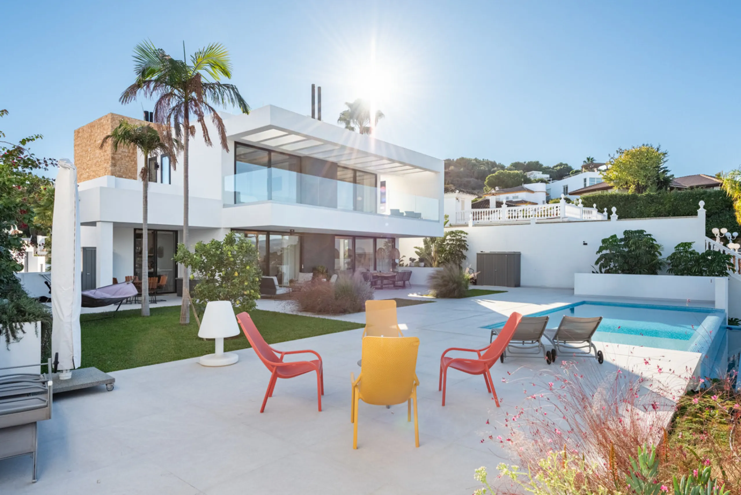 CONTEMPORARY LUXURY VILLA WITH PANORAMIC VIEWS – BUILT 2024