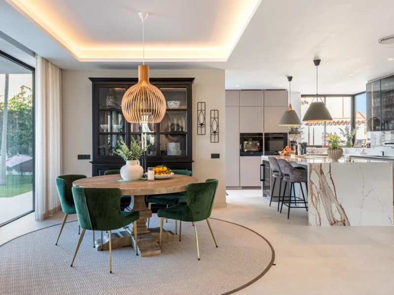 CONTEMPORARY LUXURY VILLA WITH PANORAMIC VIEWS – BUILT 2024