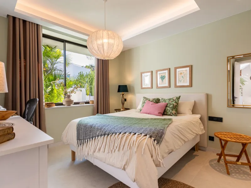 CONTEMPORARY LUXURY VILLA WITH PANORAMIC VIEWS – BUILT 2024