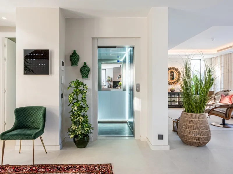 CONTEMPORARY LUXURY VILLA WITH PANORAMIC VIEWS – BUILT 2024