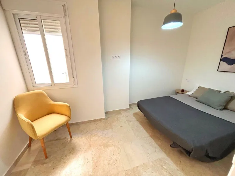 Apartment for sale in El Ejido area – Alameda Capuchinos Street, Málaga