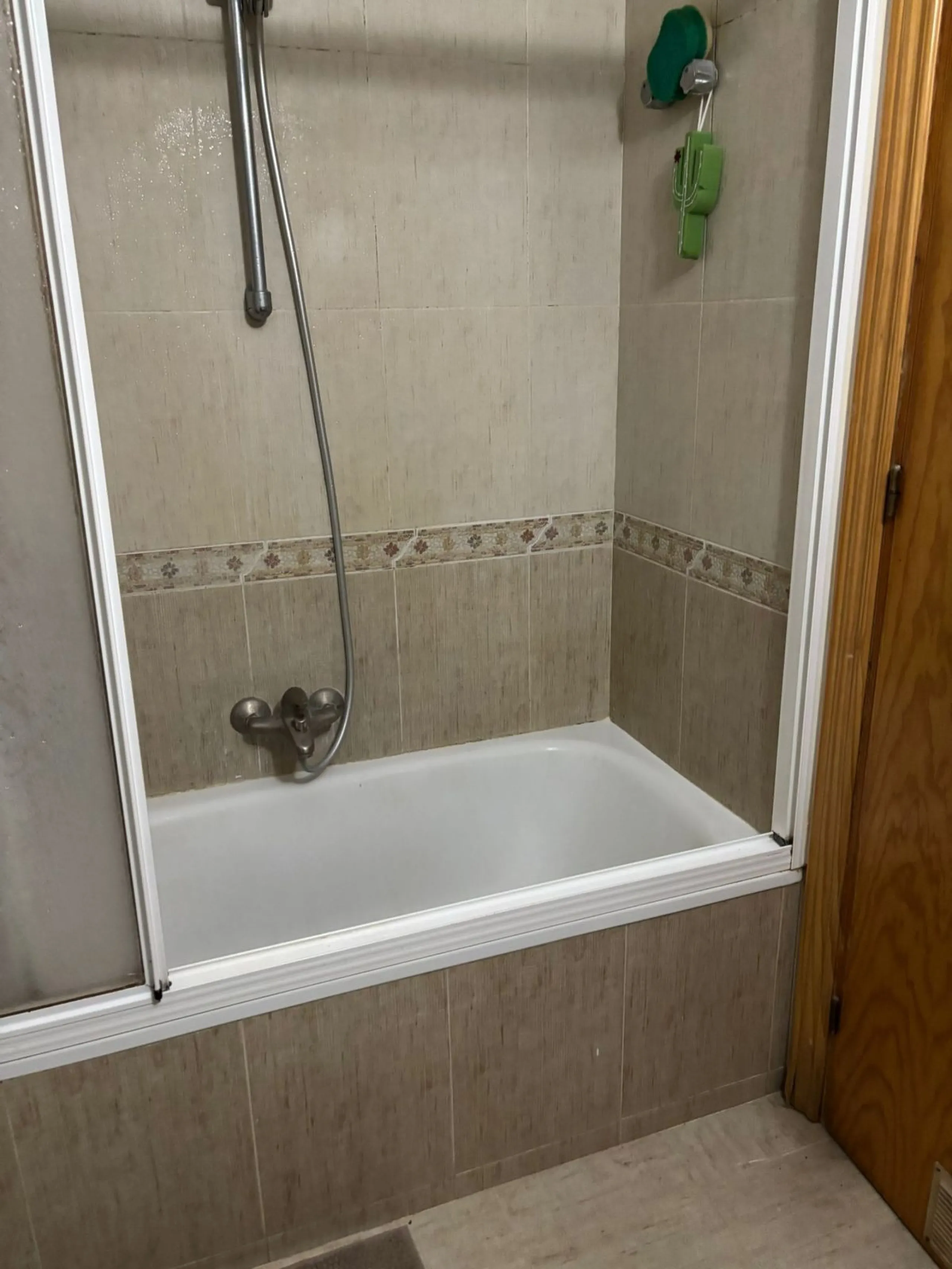Middle Floor Apartment, Nueva Andalucía, Costa del Sol.